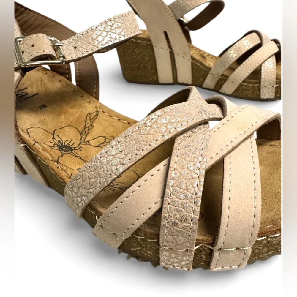 Bjorndal Lily Tan/Beige Strappy Wedge Sandals Size 7M